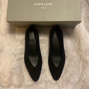Everlane suede almond toe suede shoes SOLD